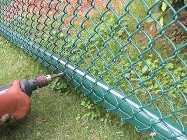 濰坊勾花護(hù)欄網(wǎng)圖片1