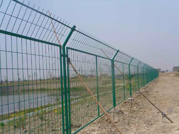 貴州水庫隔離柵圖片1