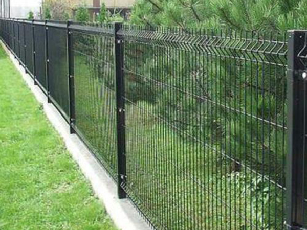 貴州鐵絲網(wǎng)隔離柵圖片2 貴州鐵絲網(wǎng)隔離柵圖片2