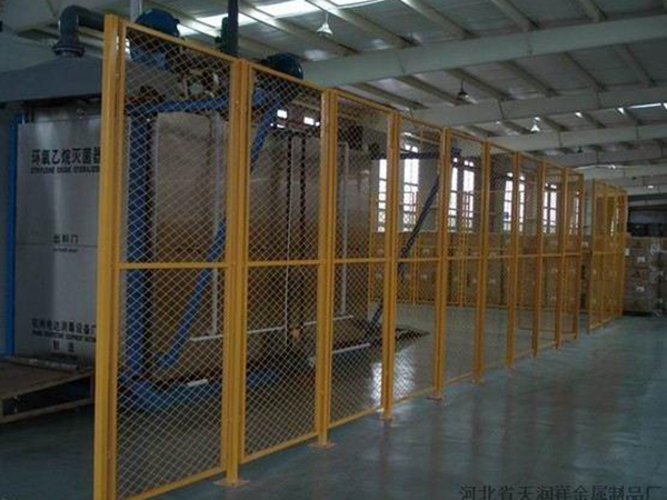 濰坊倉庫隔離柵圖片2 濰坊倉庫隔離柵圖片2
