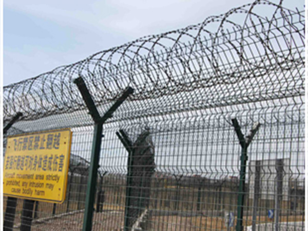 濰坊機場防護欄圖片3 濰坊機場防護欄圖片3