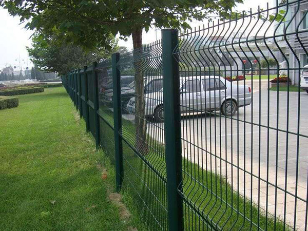 濰坊小區(qū)隔離網(wǎng)圖片2 濰坊小區(qū)隔離網(wǎng)圖片2