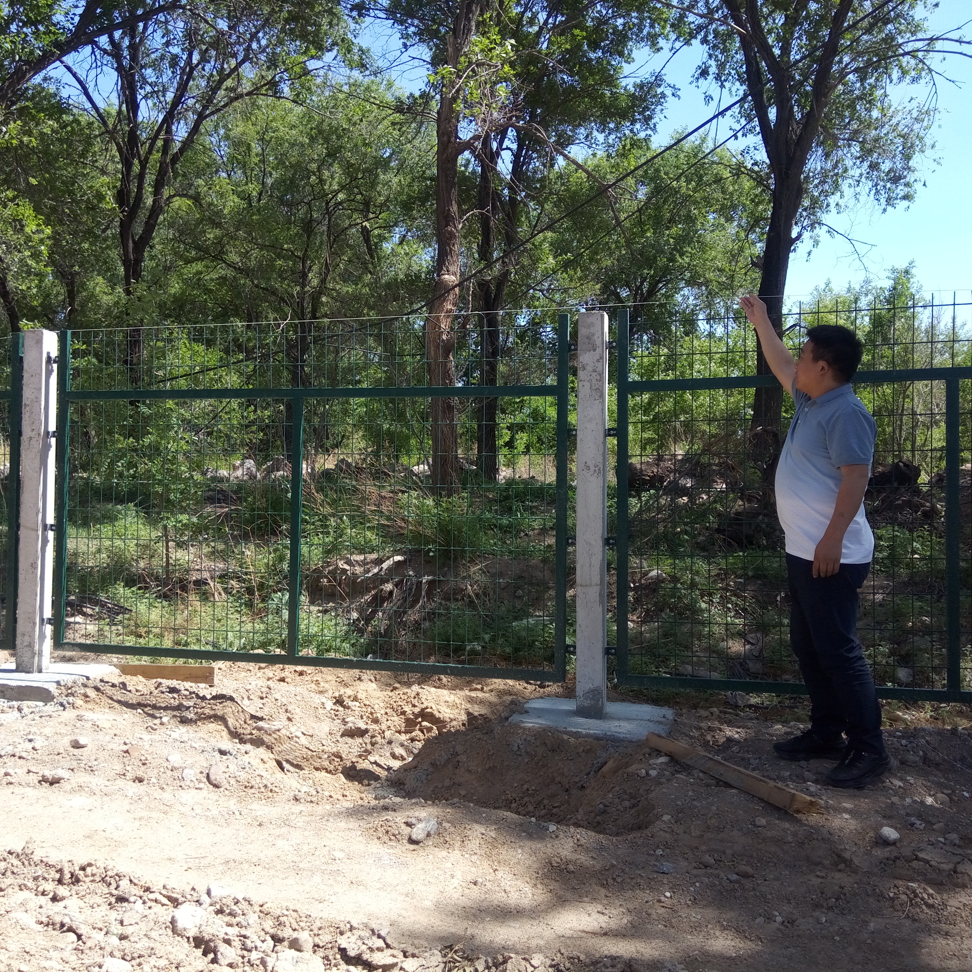 貴州鐵路橋下防護(hù)柵欄