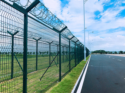 麗江機場隔離柵圖片1