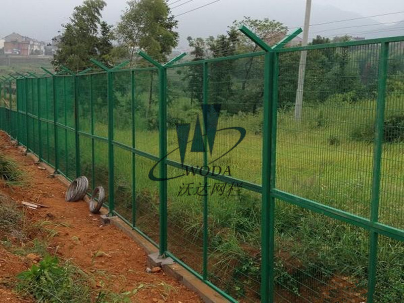 麗江機場隔離柵圖片6