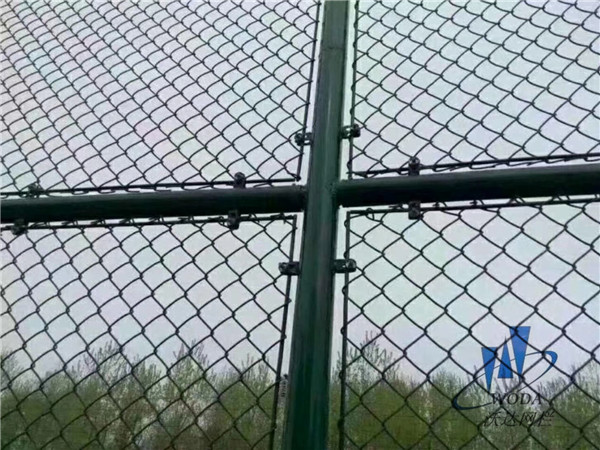 濰坊籃球場圍網(wǎng)圖片6 濰坊籃球場圍網(wǎng)圖片6
