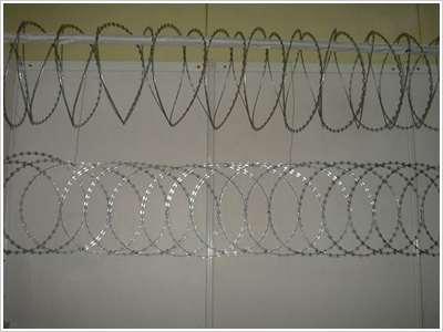 監(jiān)獄防攀爬圍墻