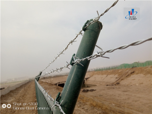 貴州北京大興機場附近河道護欄網(wǎng)案例圖片3