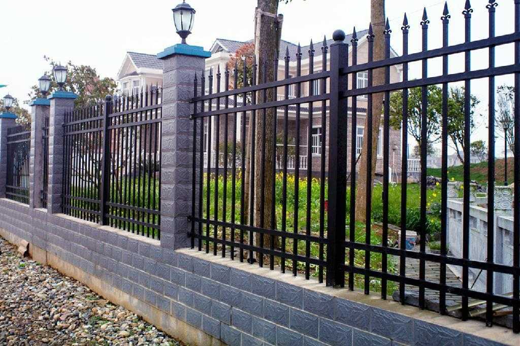 濰坊廠區(qū)隔離網(wǎng)圖片5 濰坊廠區(qū)隔離網(wǎng)圖片5