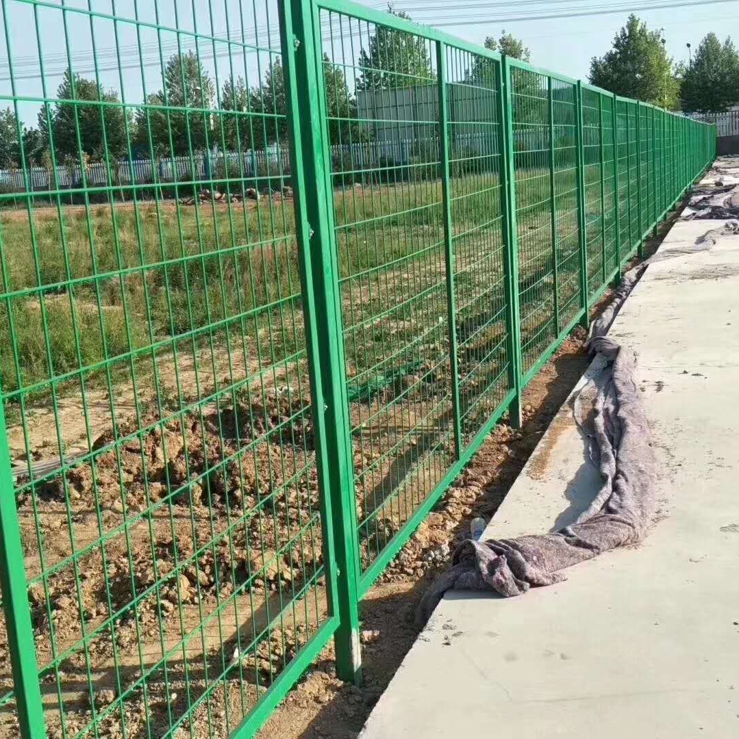 濰坊園林隔離網(wǎng)圖片3 濰坊園林隔離網(wǎng)圖片3