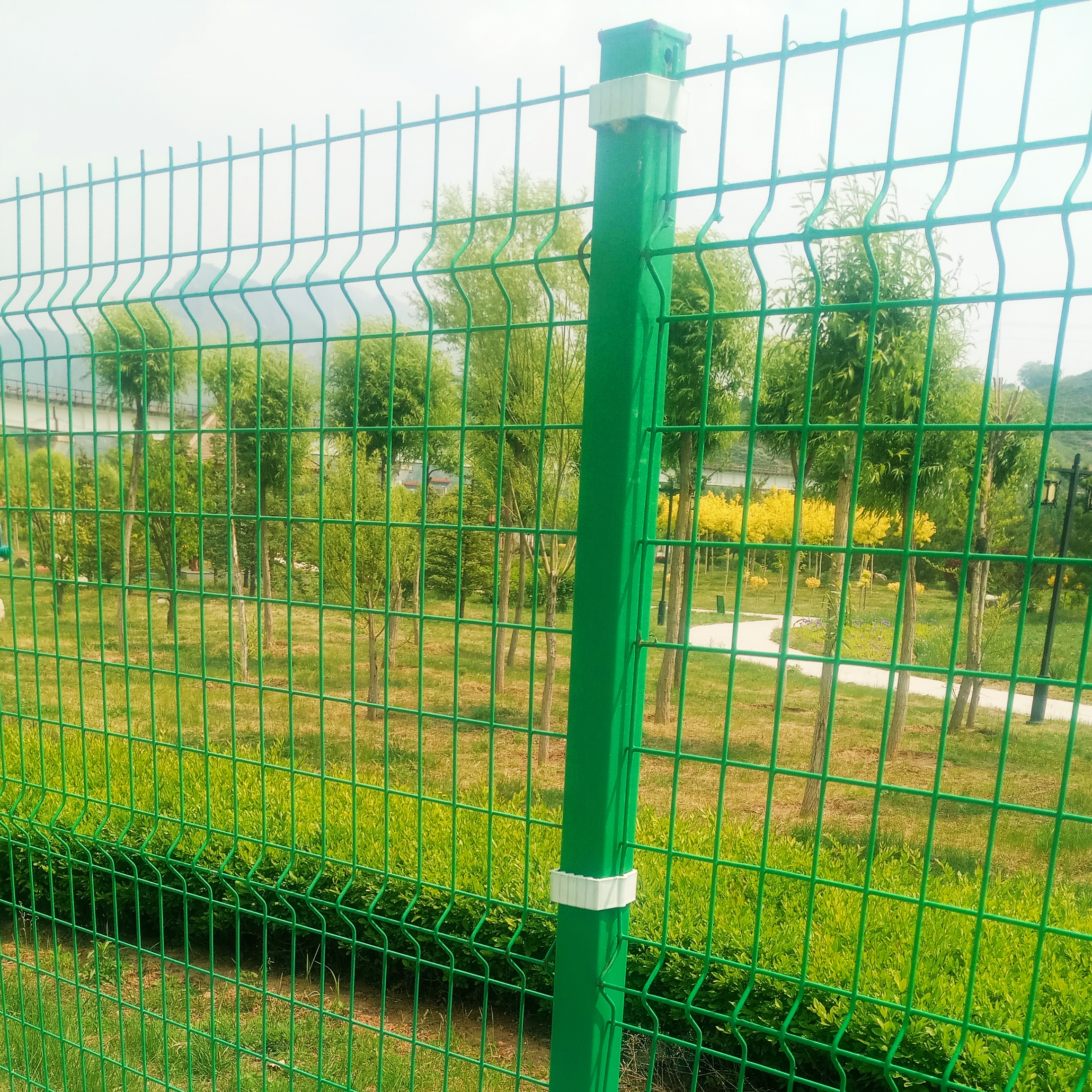 濰坊園林隔離網(wǎng)圖片8 濰坊園林隔離網(wǎng)圖片8