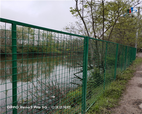 貴州水庫隔離柵圖片6