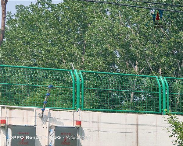 貴州圍墻護(hù)欄網(wǎng)圖片5 貴州圍墻護(hù)欄網(wǎng)圖片5