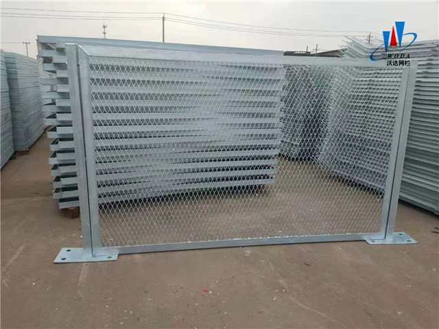 濰坊熱浸鋅防拋網(wǎng)圖片6 濰坊熱浸鋅防拋網(wǎng)圖片6